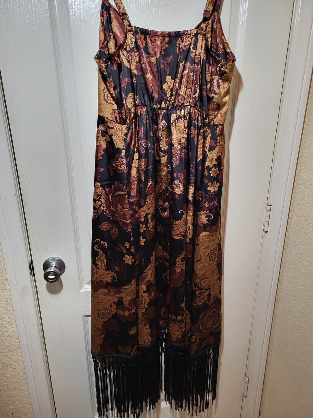 Nwot Torrid FESTI 0X Black and Brown Floral Satin Slip Dress with Fringe - Picture 6 of 6